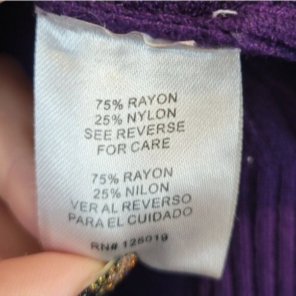 Joseph A | Short Sleeve Ribbed Round Neck Sweater Top Blouse Purple - Picture 4 of 5